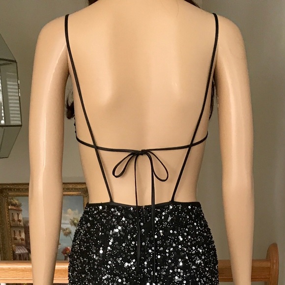 Scala Beautiful Sequin Gown - Picture 3 of 8